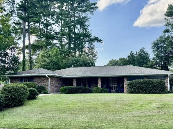 204 Espero Dr, Natchez, MS 39120