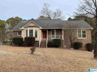 5955 Mockingbird Ln, Pinson, AL 35126