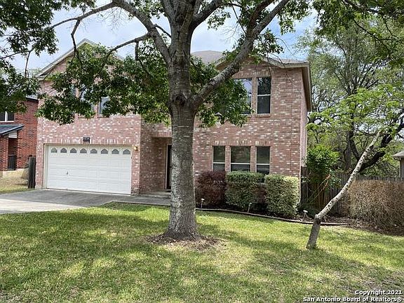 2nd image of 15718 Walnut Creek Dr