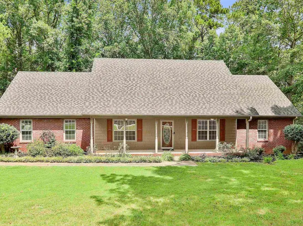 99 The Farm Rd, McDonough, GA 30252