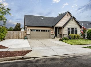 2591 16th St, Springfield, OR 97477