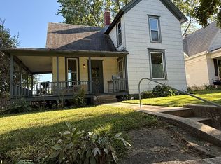 953 W 42nd St, Kansas City, MO 64111