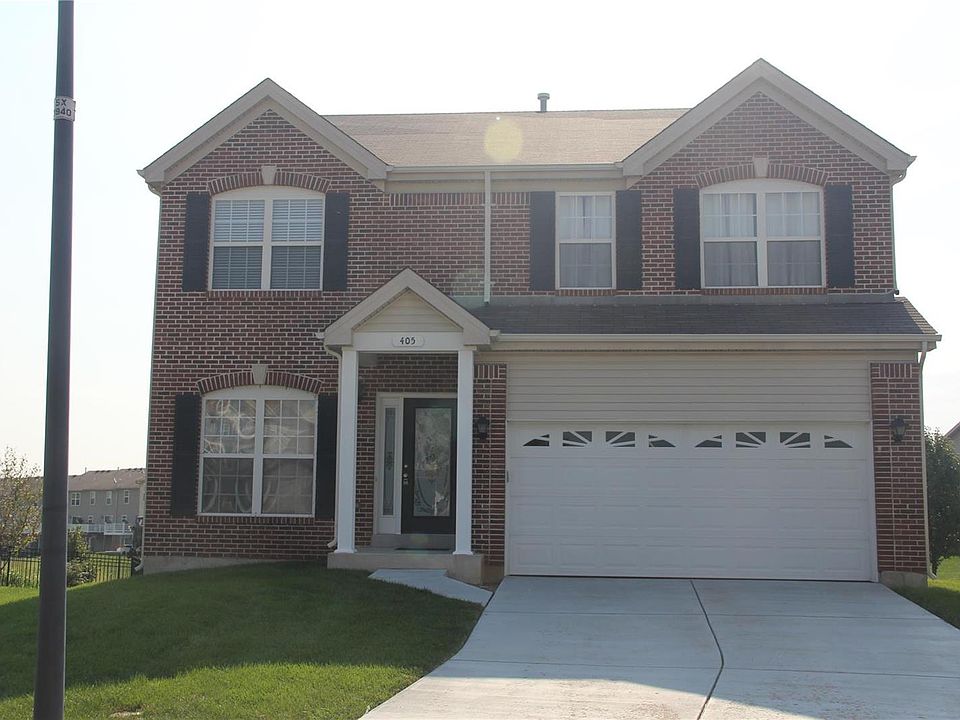 2nd image of 405 Angelique Ct