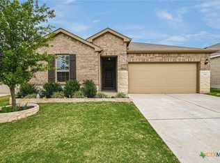1915 T H Johnson Dr, Taylor, TX 76574