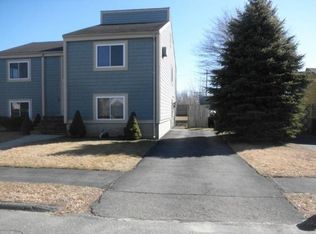 20 Pevwell Dr, Saugus, MA 01906