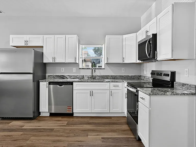 3953 Unit A (lower level)