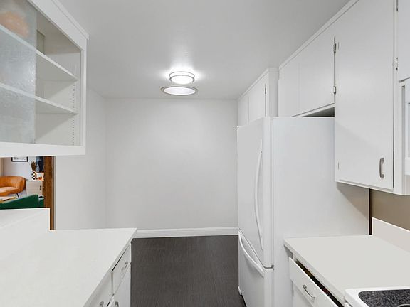 4th image of 4149 Alberstone Dr