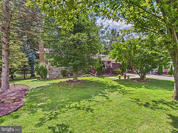 3rd image of 1115 Canadochly Rd