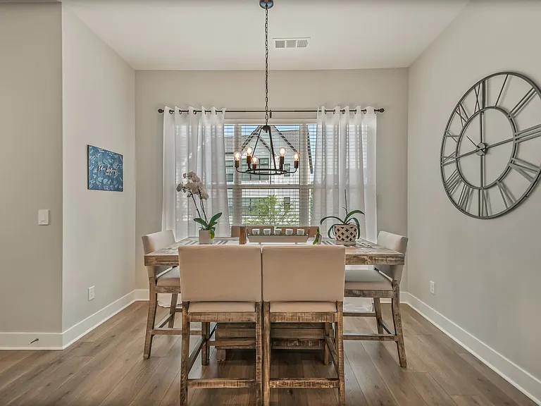 207 Stonecrest Cir — Photo 19