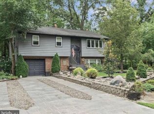 112 Woodland Ave, Medford, NJ 08055