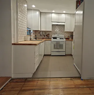 Rented by Douglas Elliman | media 16