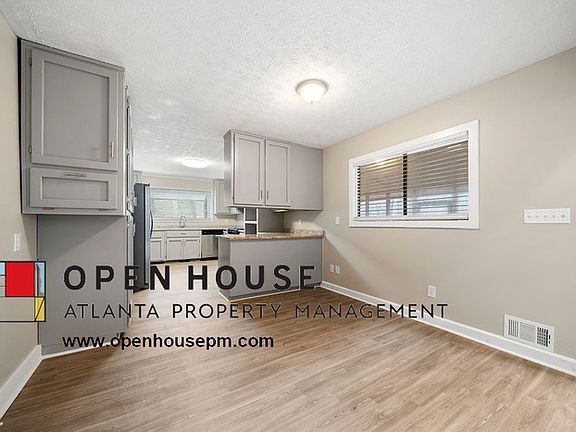 5th image of 1285 Laurel Cliff Dr SE