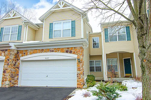 3027 King Ct Photo 1