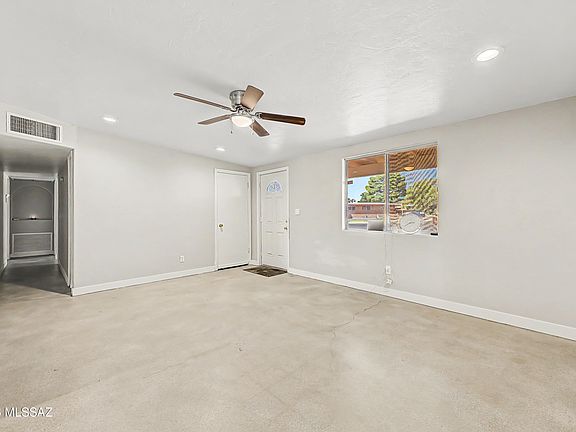 4th image of 5411 S Oriole Ave