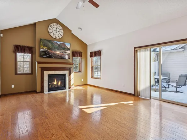 24098 Rivers Edge Rd, Rogers, MN 55374