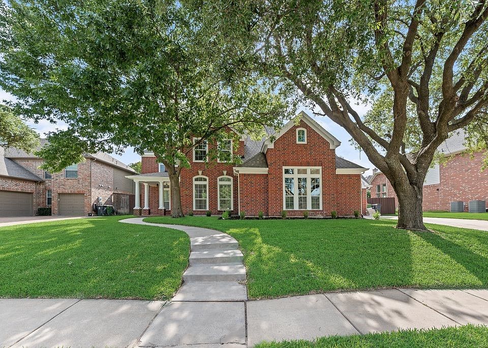 1st image of 404 Parkside Ct