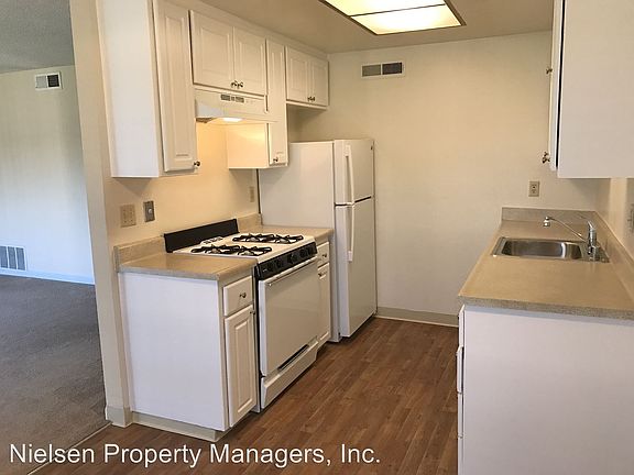 4th image of 2652 Matheson Way APT C