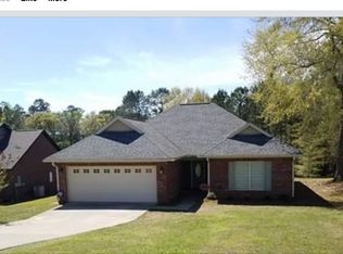 115 Meadows Ln, Troy, AL 36079