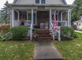 424 Spring St, Grand Ledge, MI 48837