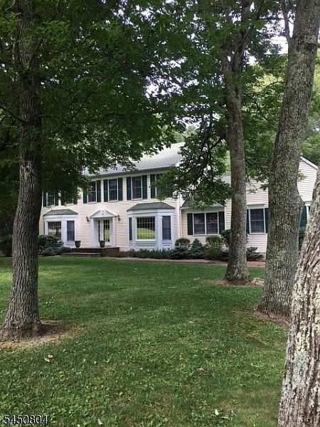 1st image of 112 Timber Ln