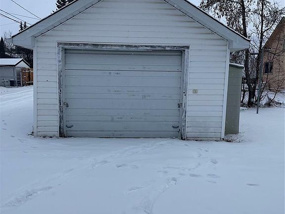 2nd image of 411 1st St W