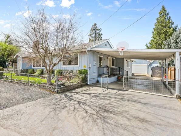 2590 Happy Valley Dr, Medford, OR 97501