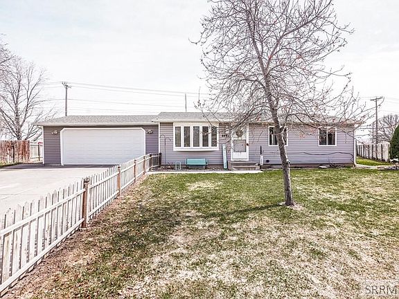 2nd image of 449 Croft Dr