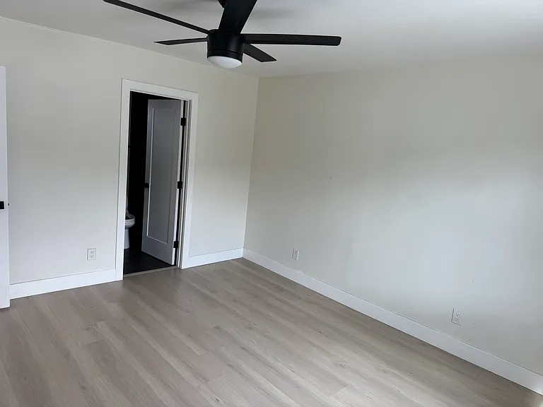 685 N Hickory St #2 — Photo 13
