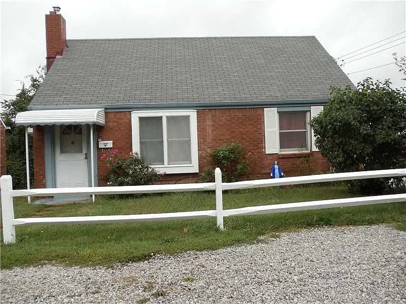 1335 Beverly Rd photo 1