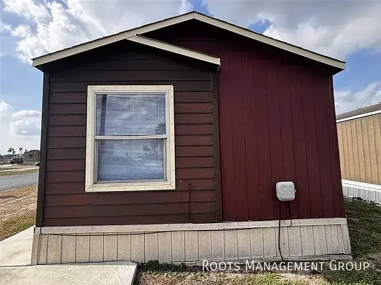 4506 N Business Highway 77 #252 — Photo 2