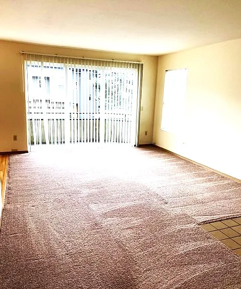 4150 Beach Dr SW — Photo 4
