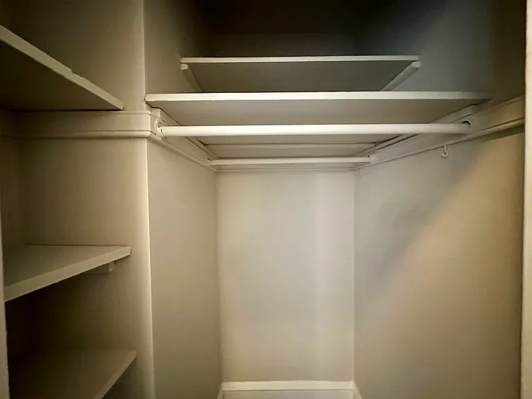 1033 W Loyola Ave #106 — Photo 13