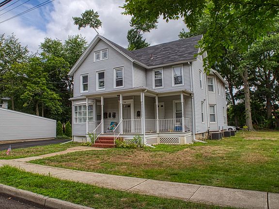 2nd image of 16 Elm St APT 2