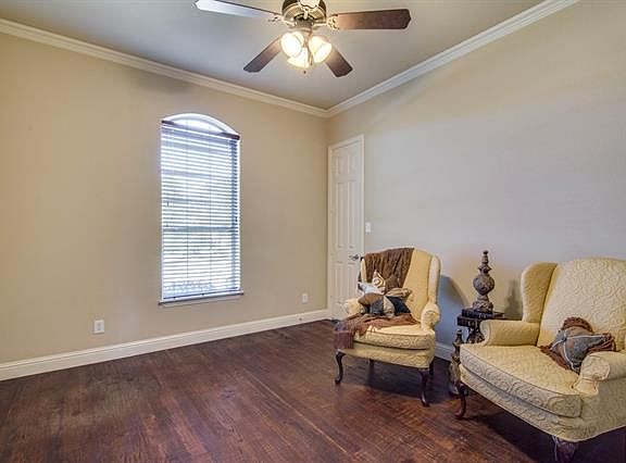 5th image of 5833 Lakeside Dr