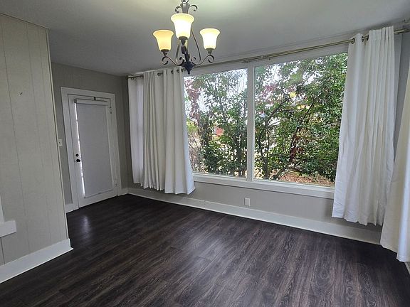 5th image of 551 E Boswell St #B