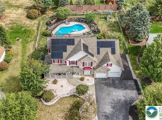 2237 Apple Rd, Fogelsville, PA 18051