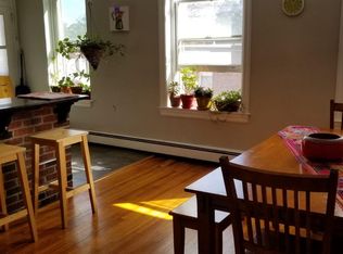 423 S 45th St APT 12, Philadelphia, PA 19104
