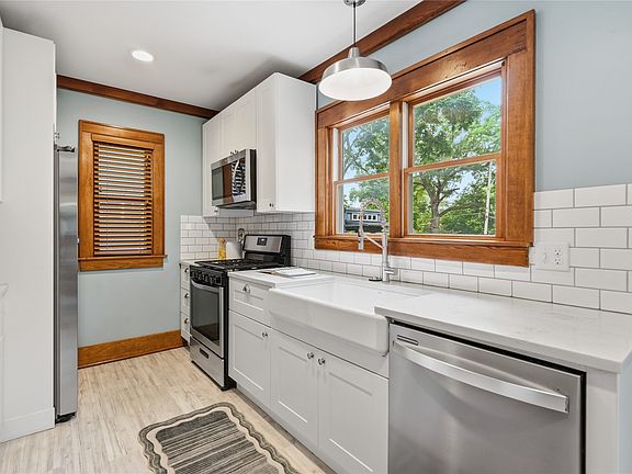 5th image of 1528 32nd St