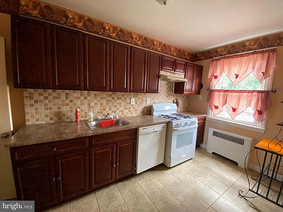 5th image of 6234 Tackawanna St