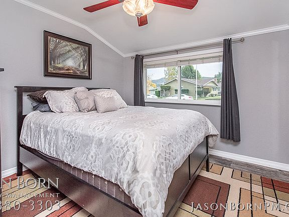 3rd image of 3361 Michael Dr