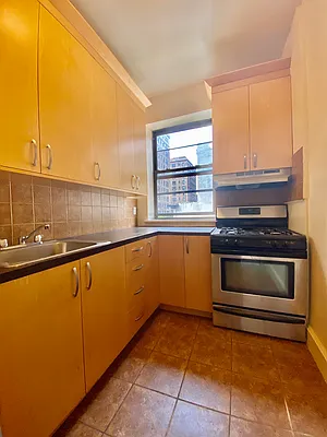 Rented by Halstead Real Estate | media 5