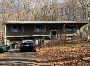 157 Goose Ln, Tolland, CT 06084