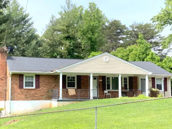 1317 Ashbourne Dr, Lynchburg, VA 24501