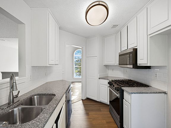 2nd image of 5129 Buchli Crest Ct
