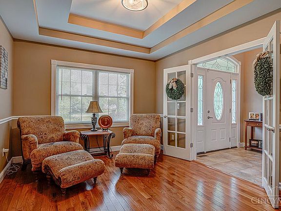 4th image of 4383 Claude Ct