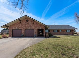 983 Council Rd, Somonauk, IL 60552