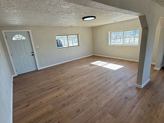 4th image of 37 La Ladera Rd