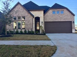 4910 Thunder Creek Ln, Sugar Land, TX 77479