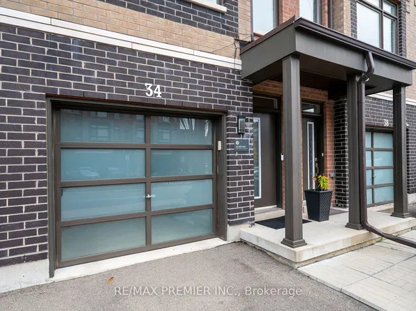 34 Dalhousie St, Vaughan, ON L4L 0L6