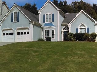 855 Ashley Laine Walk, Lawrenceville, GA 30043